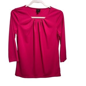 Worthington Women’s 3/4 sleeve blouse Small pleated round neckline dark pink
